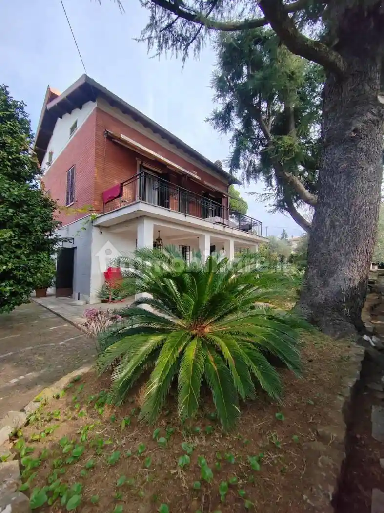 Villa in vendita a Velletri