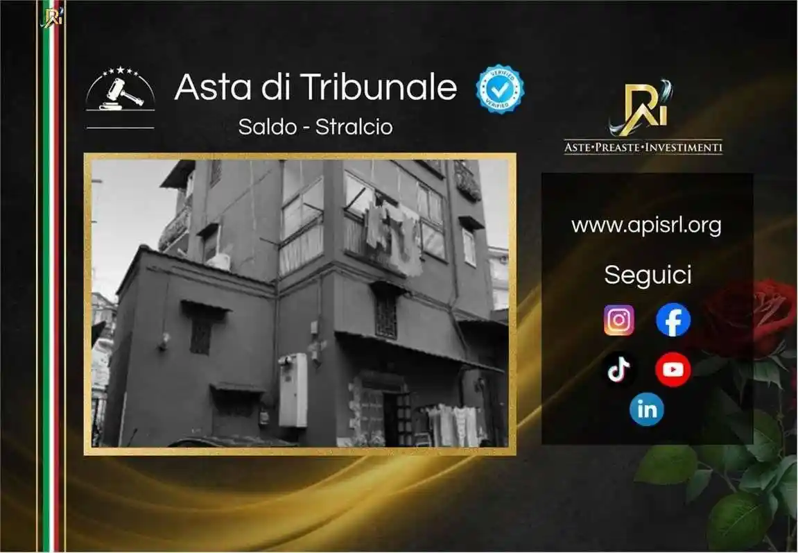 Appartamento in vendita a Napoli