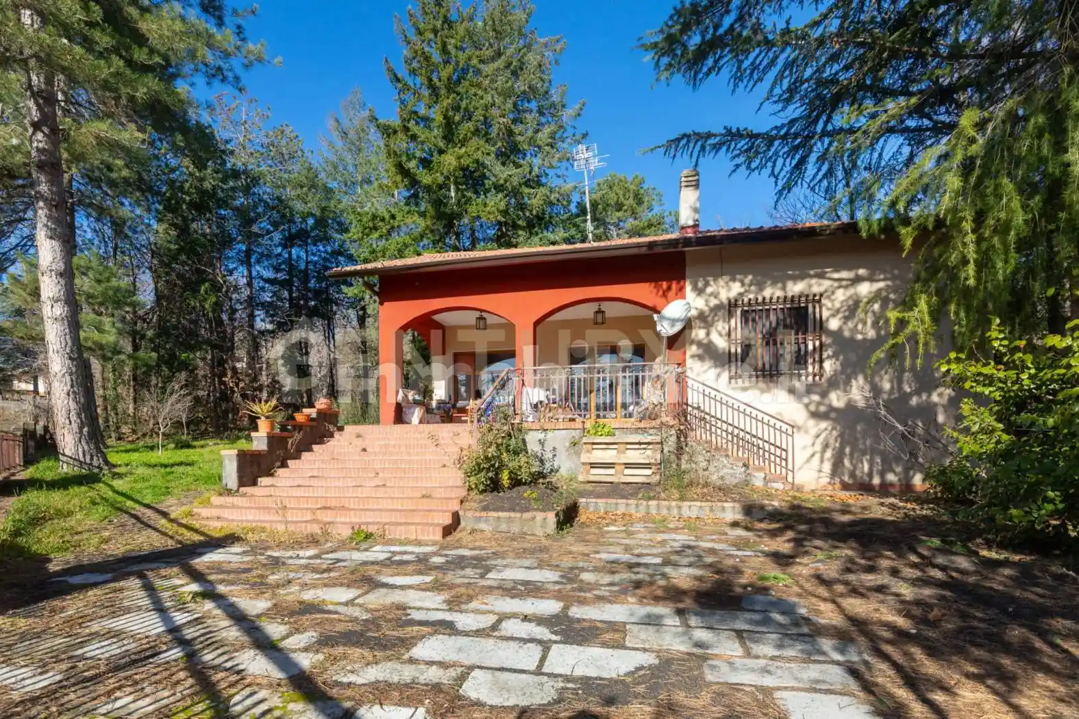 Villa in vendita a Pedara