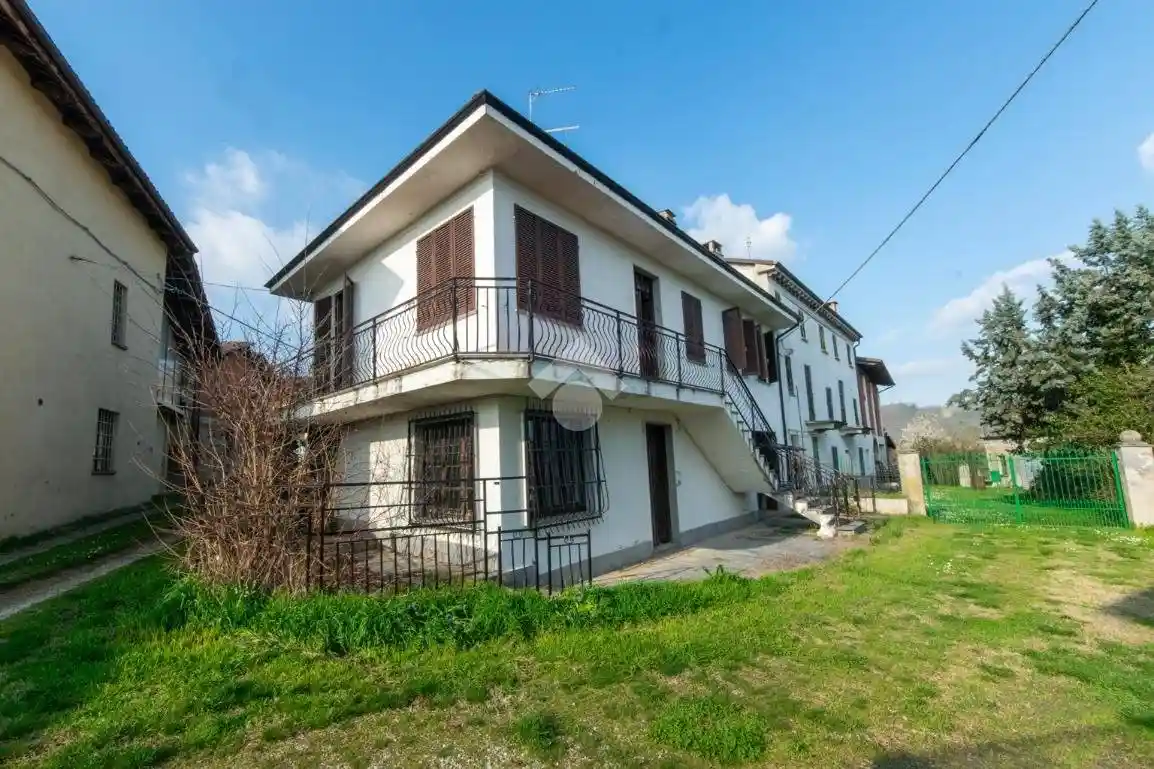 Casa indipendente in vendita a Castelletto Merli