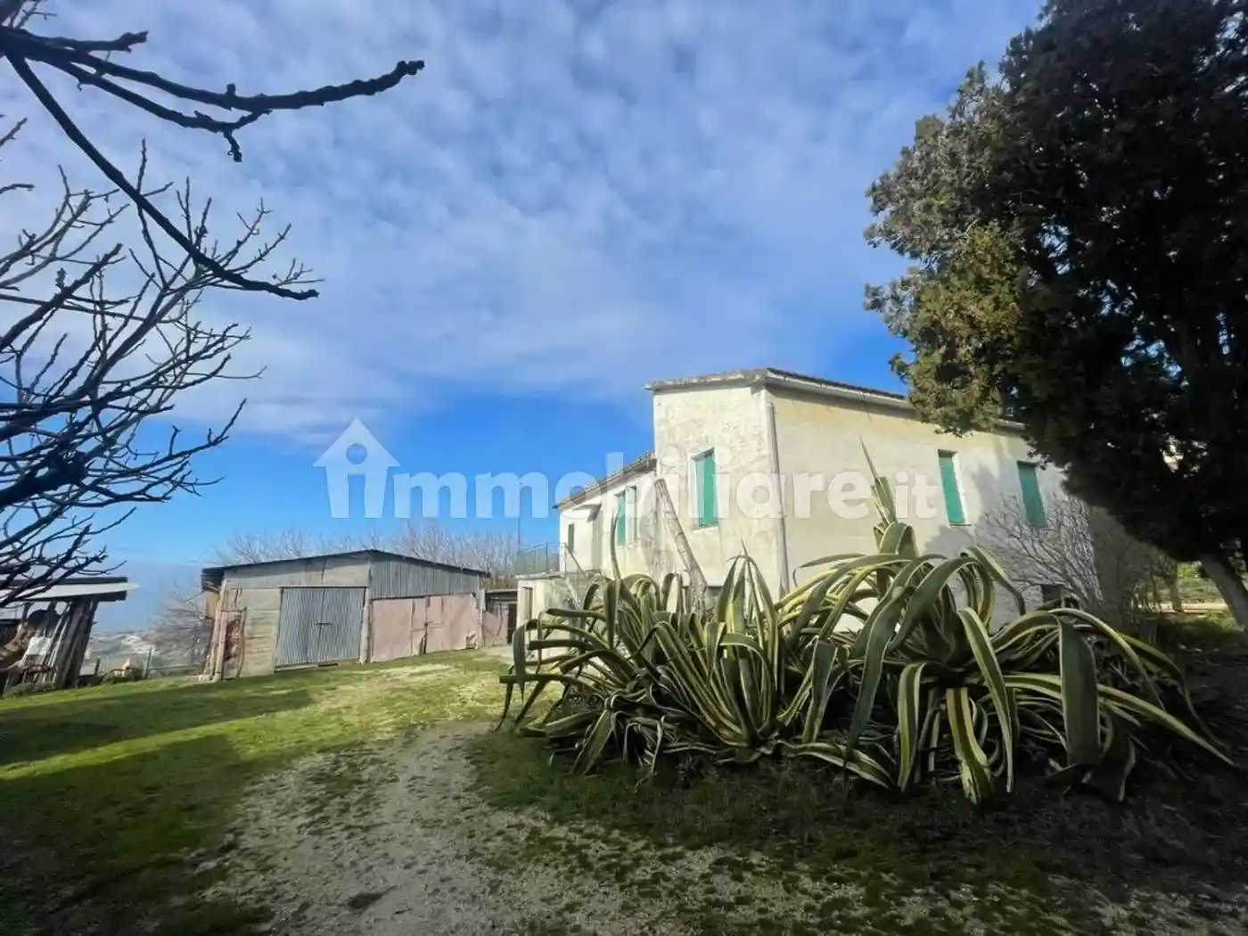 Rustico - Casale in vendita a Camerano