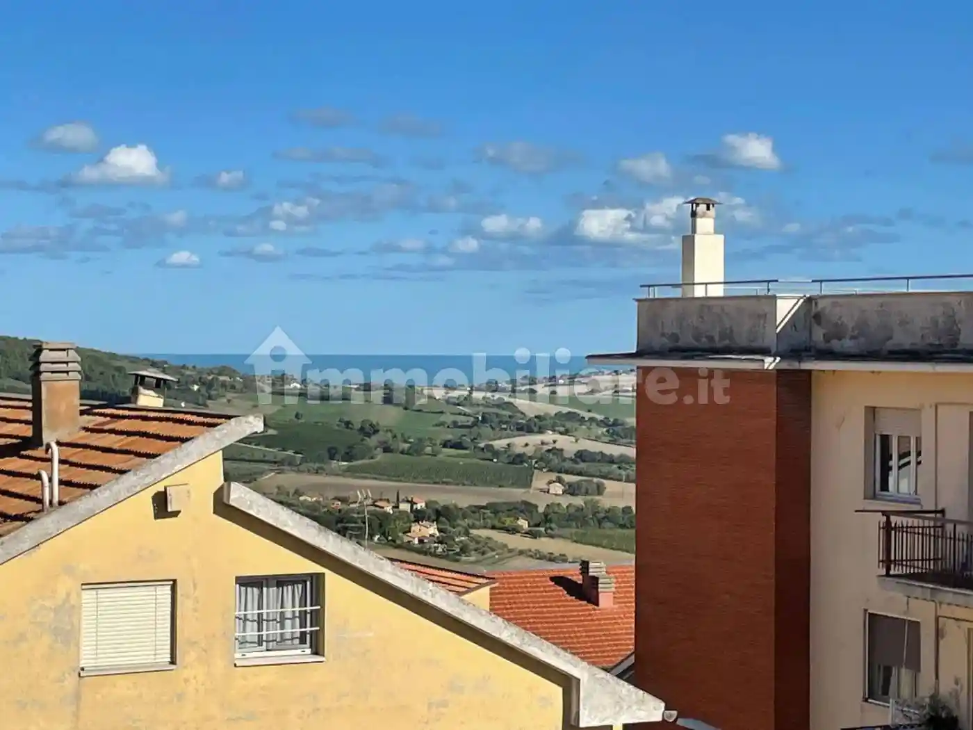 Appartamento in vendita a Camerano