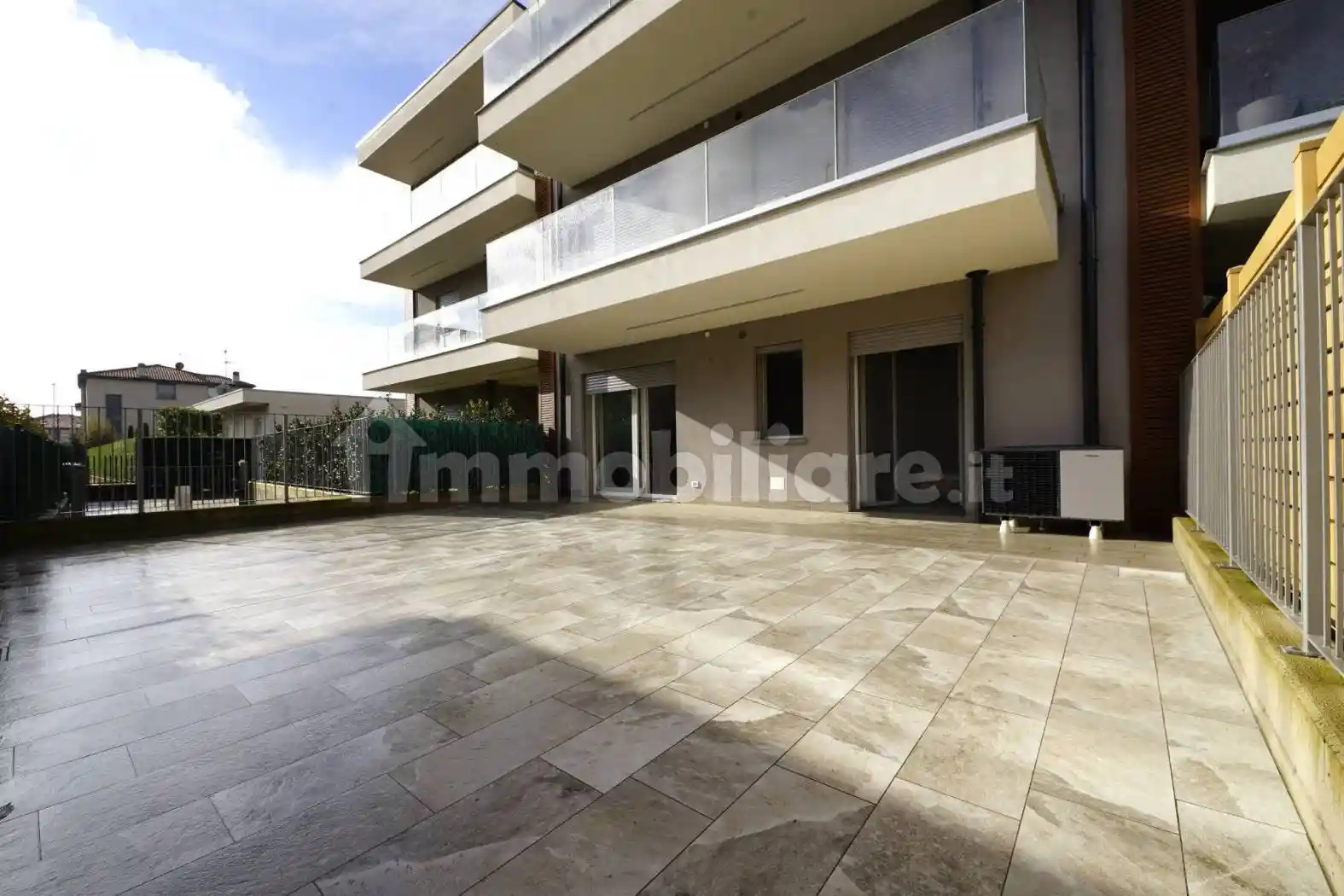 Appartamento in vendita a Mozzo