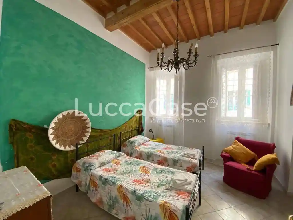 Appartamento in vendita a Livorno