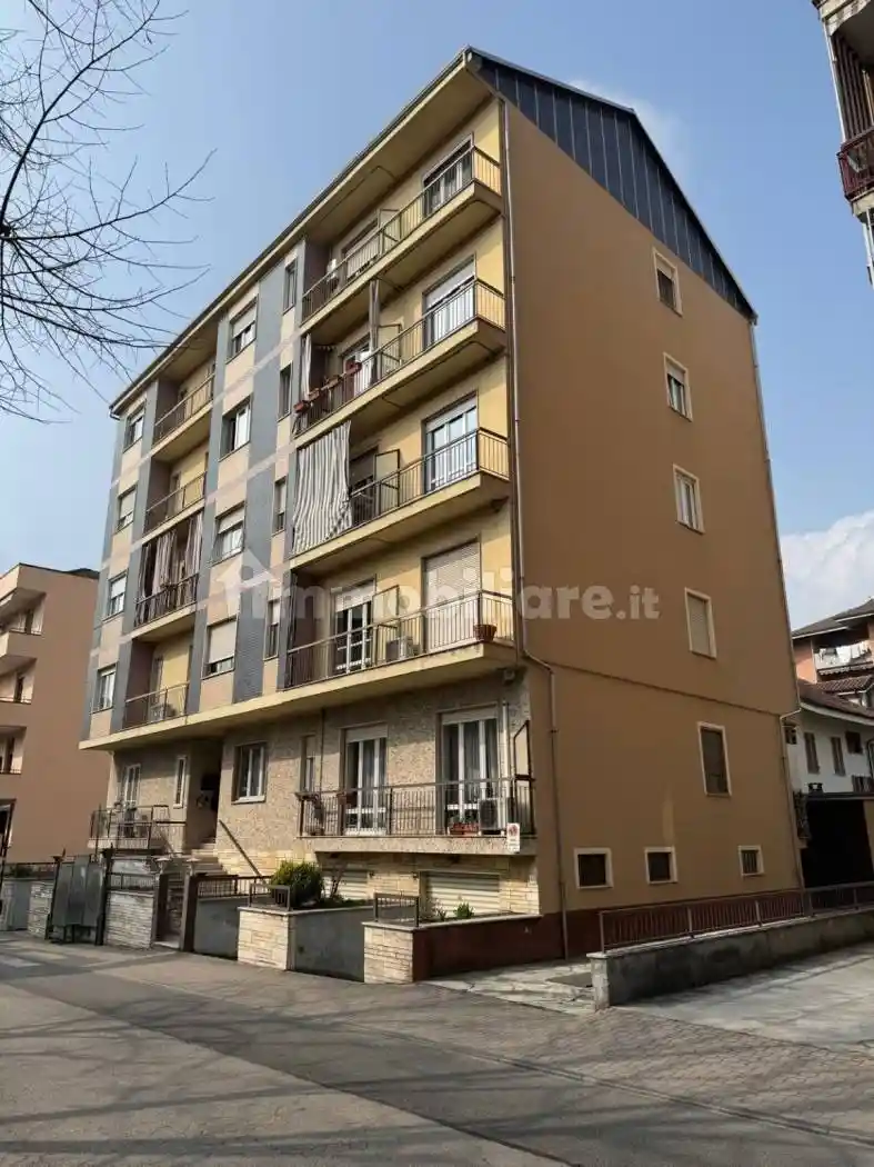 Appartamento in vendita a Asti