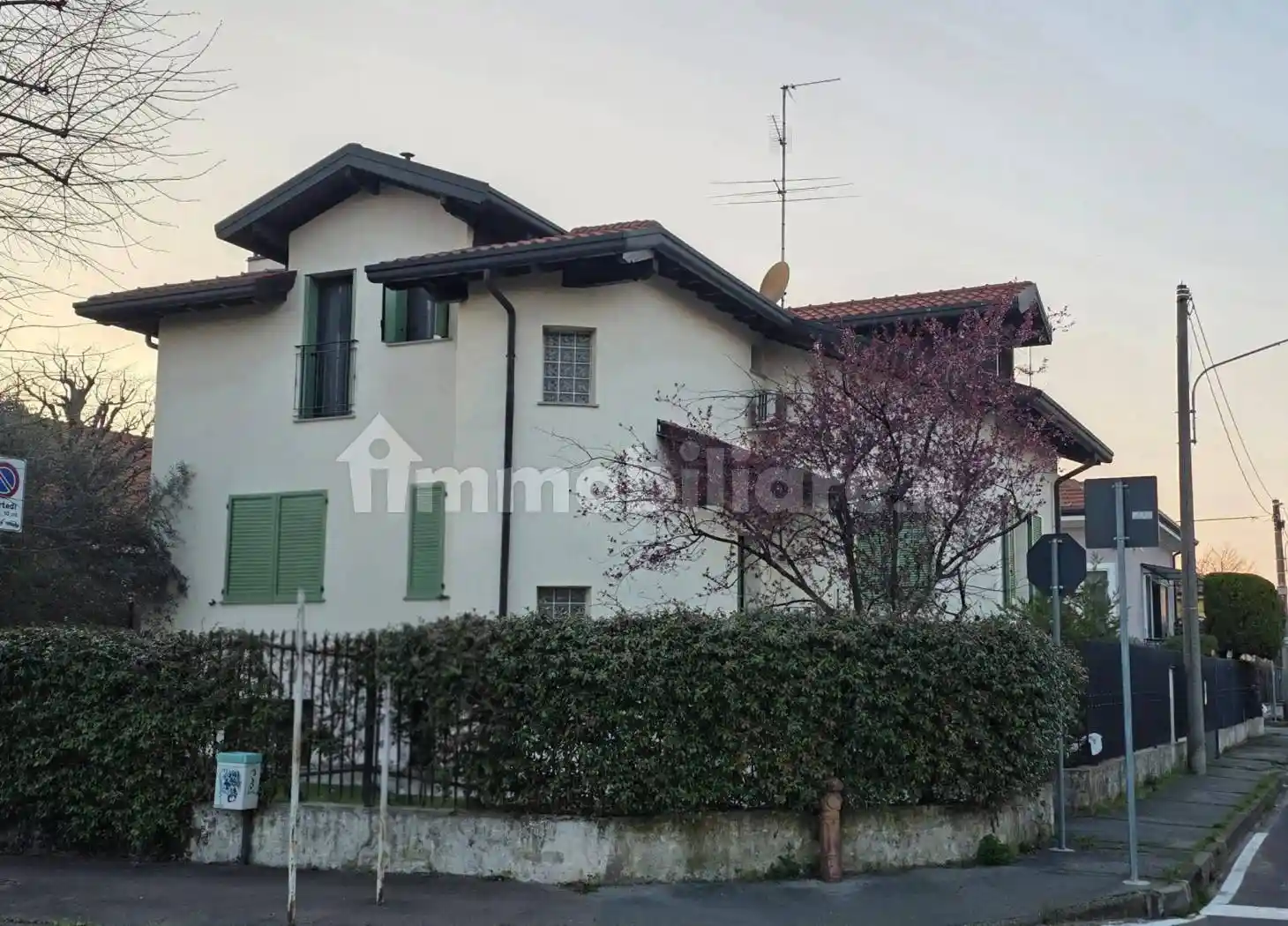 Villa in vendita a San Giorgio Su Legnano