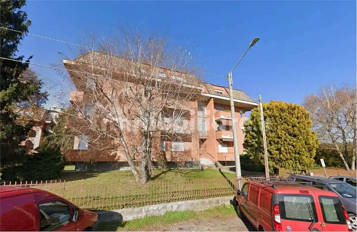 Appartamento in vendita a Rovello Porro