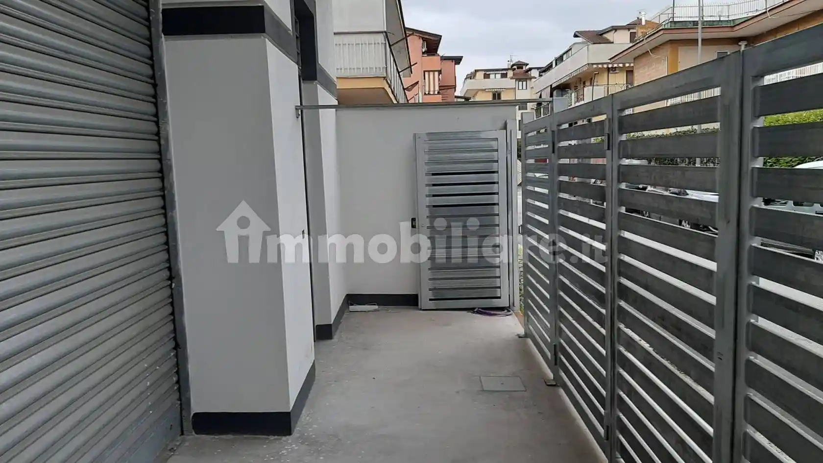 Palazzo - Edificio in affitto a Villaricca