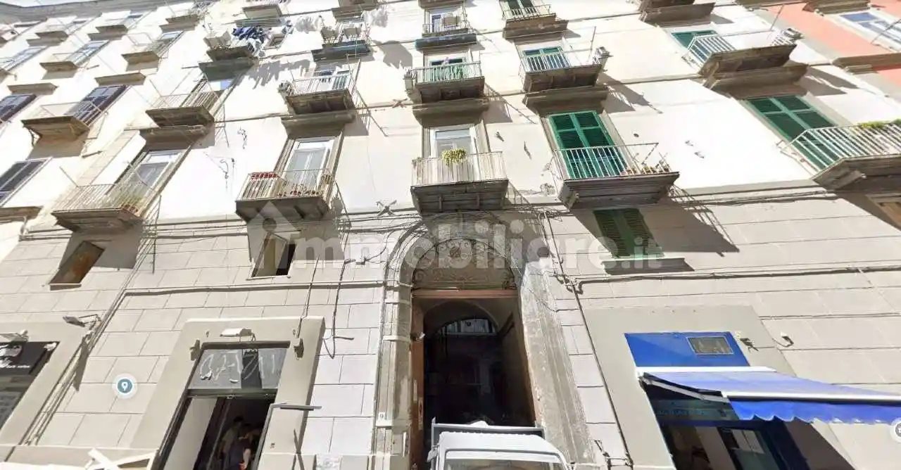 Appartamento in vendita a Napoli