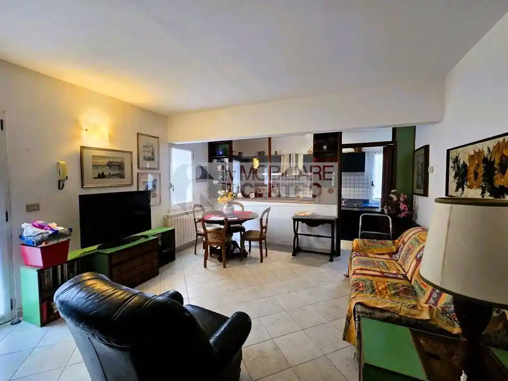 Casa indipendente in vendita a Ameglia