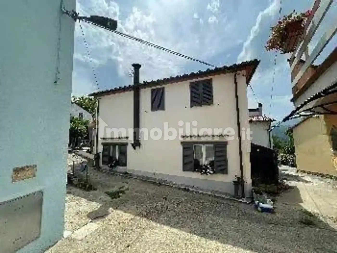 Villa in vendita a Vernio