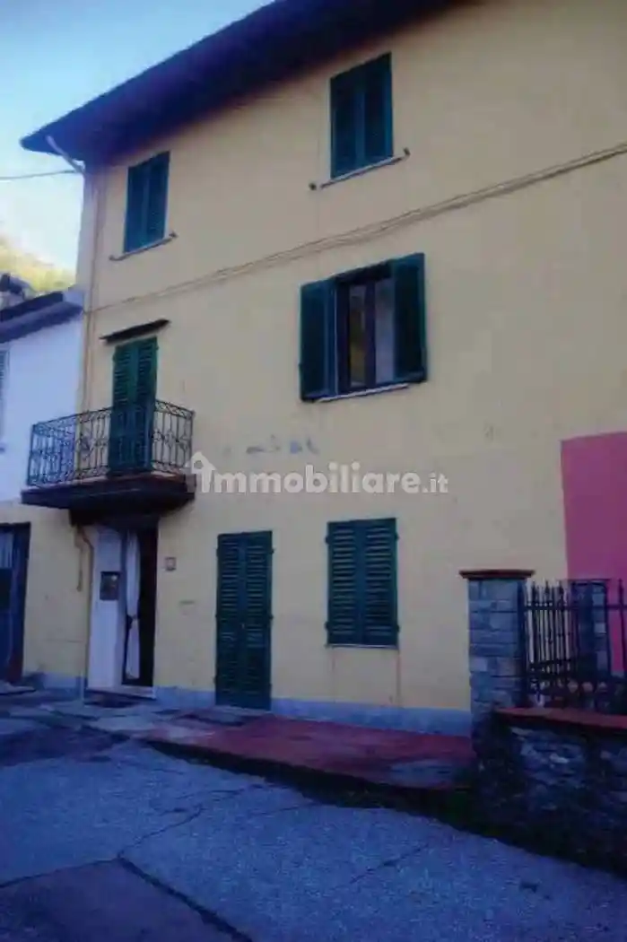 Appartamento in vendita a Vernio