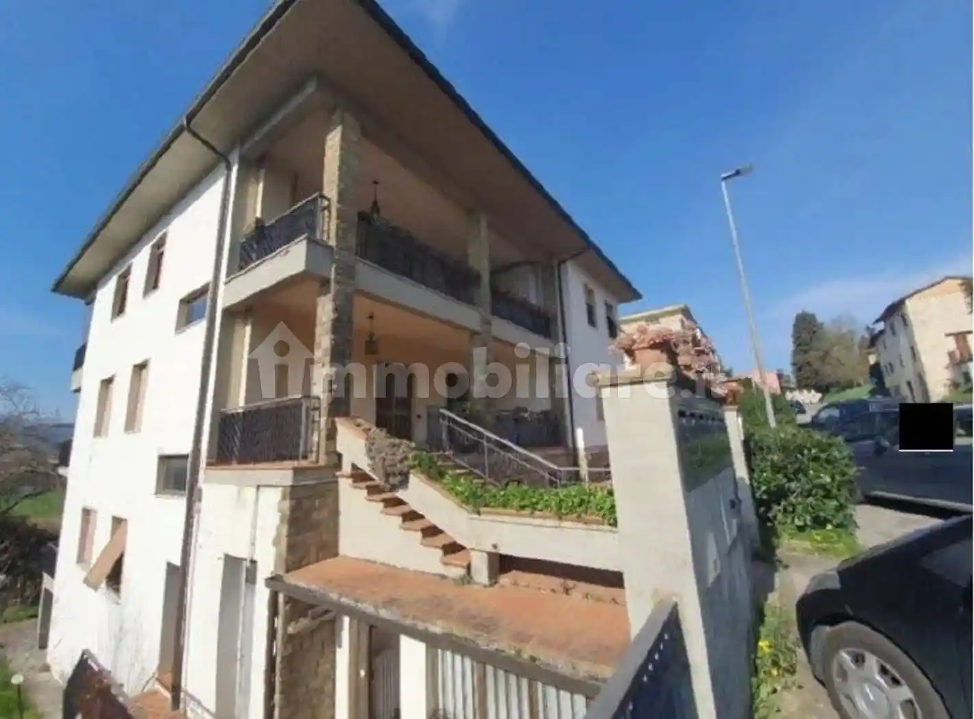 Appartamento in vendita a Reggello