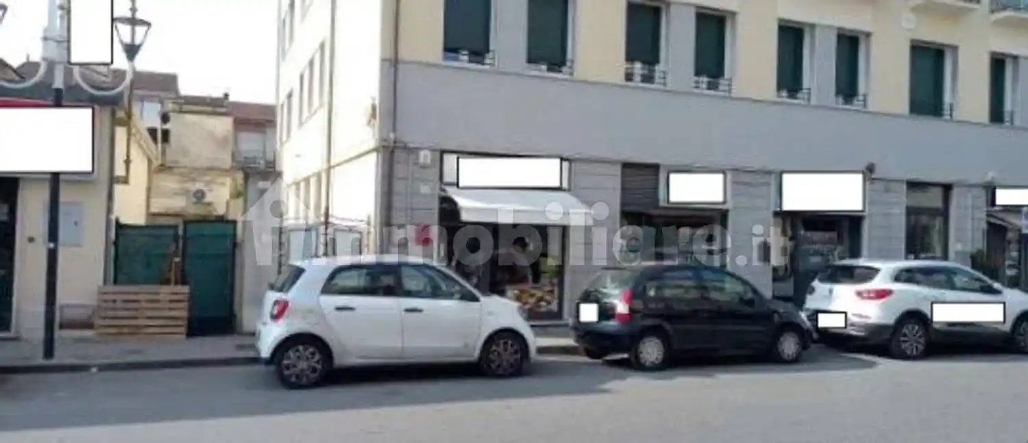 Appartamento in vendita a Viareggio