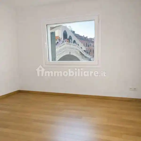 Appartamento in vendita a Venezia