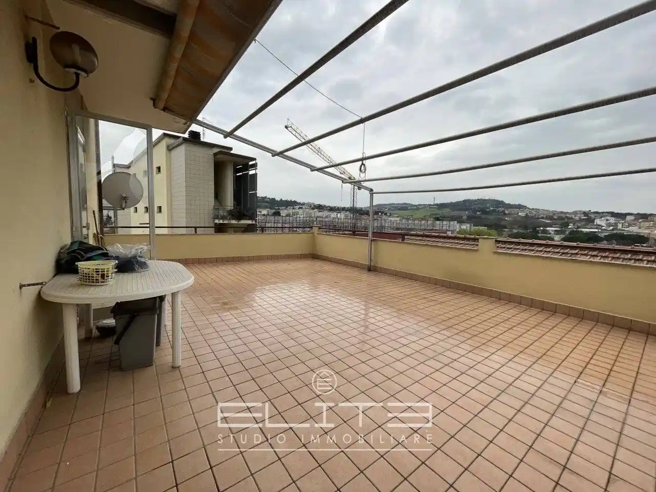 Appartamento in vendita a Ancona