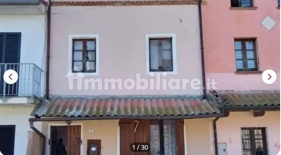 Casa indipendente in vendita a Pieve Porto Morone
