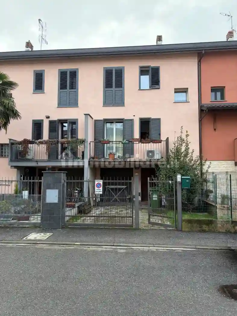 Villetta a schiera - foto 2