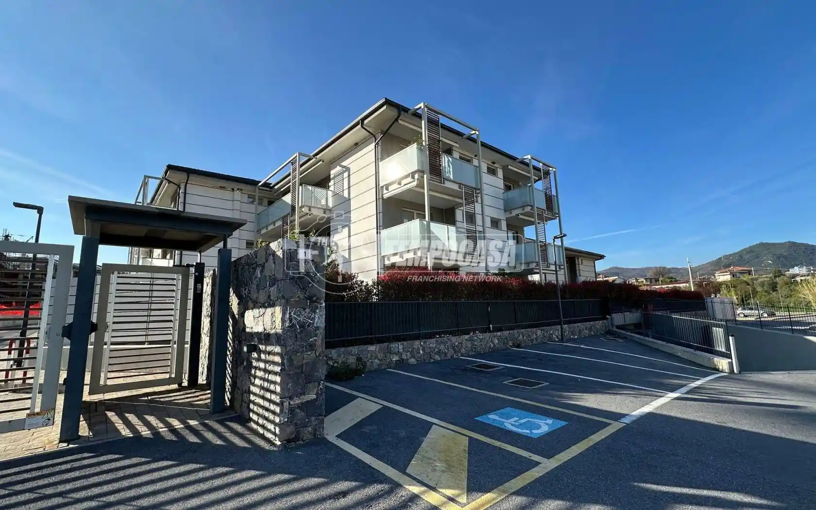 Appartamento in vendita a Borghetto Santo Spirito