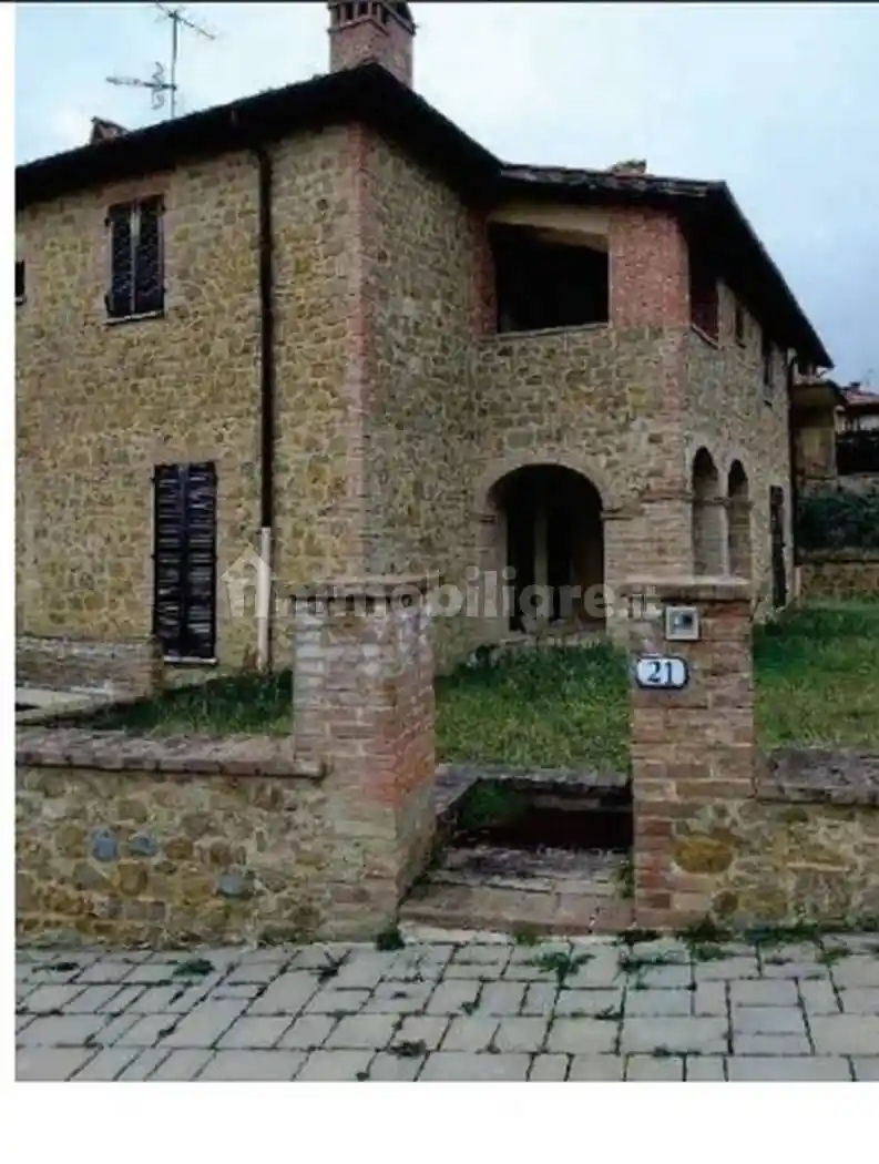 Appartamento in vendita a Pienza