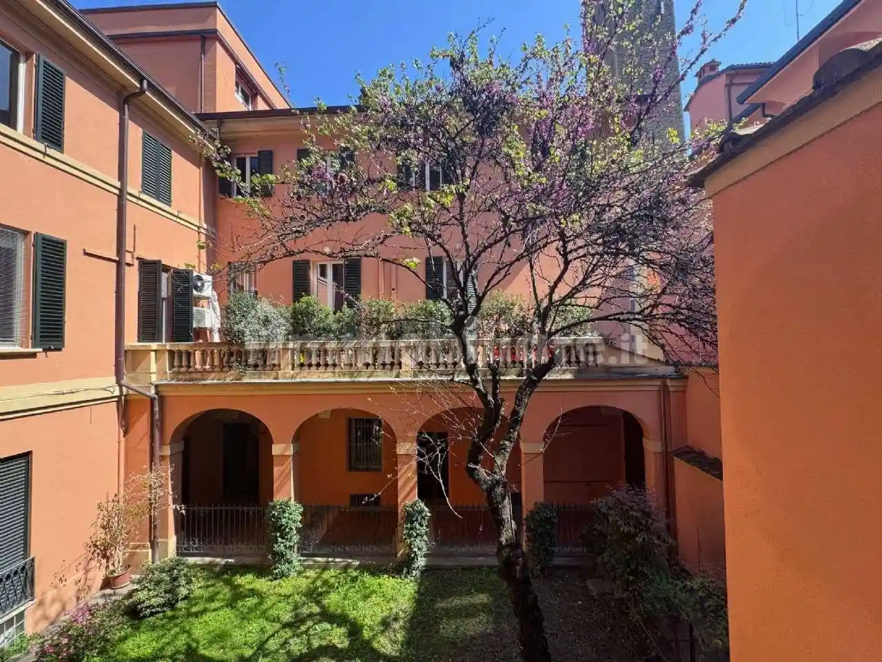 Appartamento in affitto a Bologna