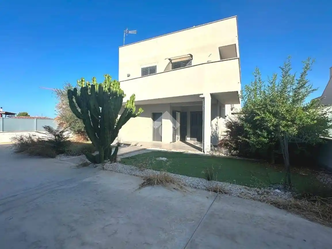 Villa in vendita a Trani