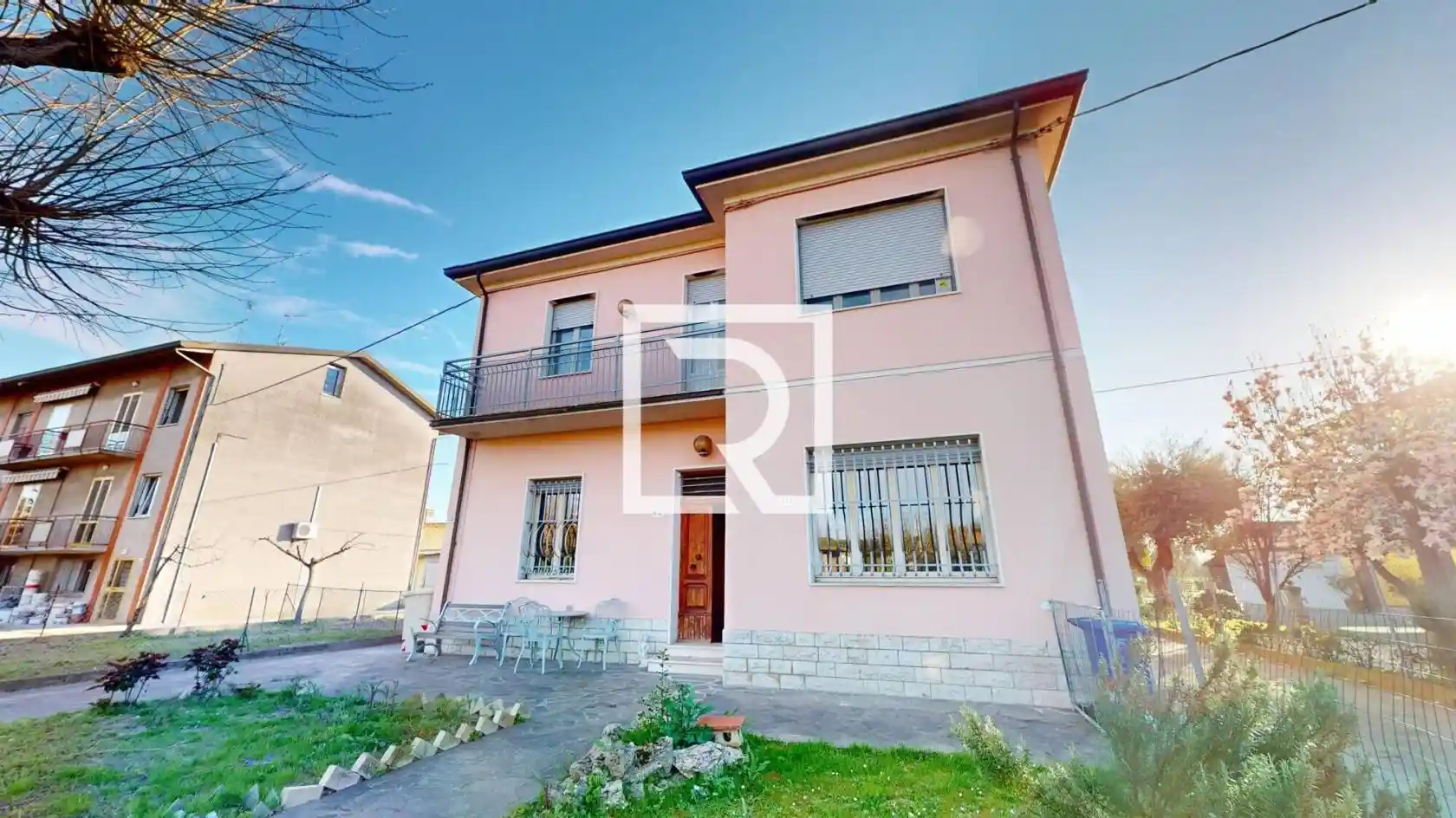 Villa in vendita a Forlì