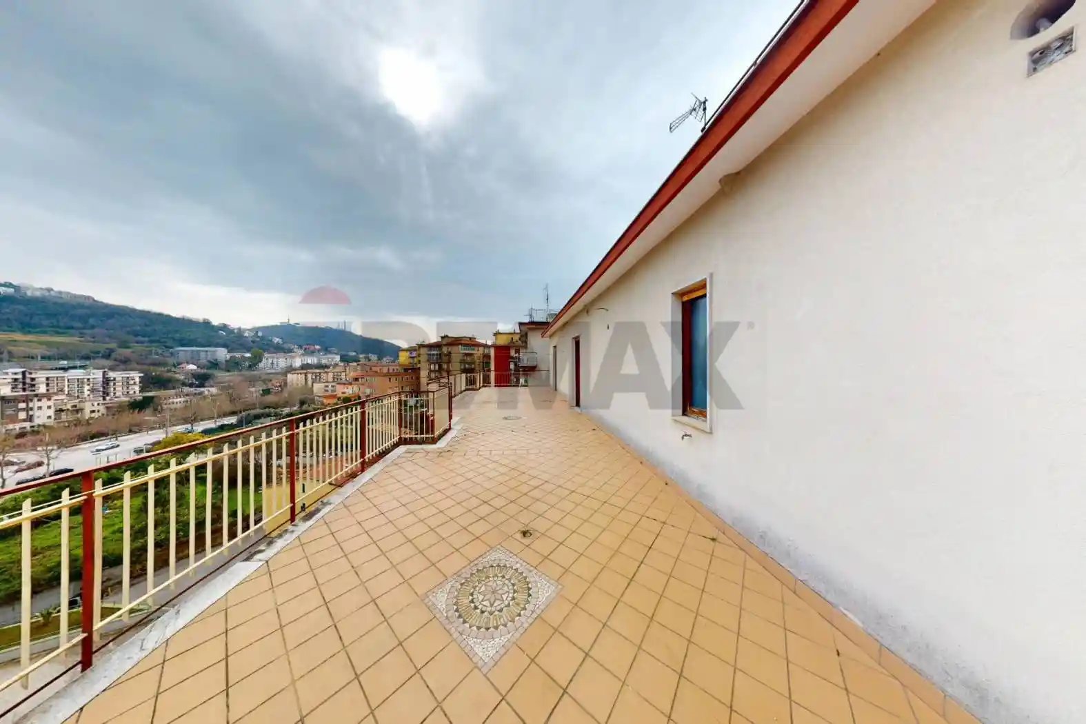 Appartamento in vendita a Salerno