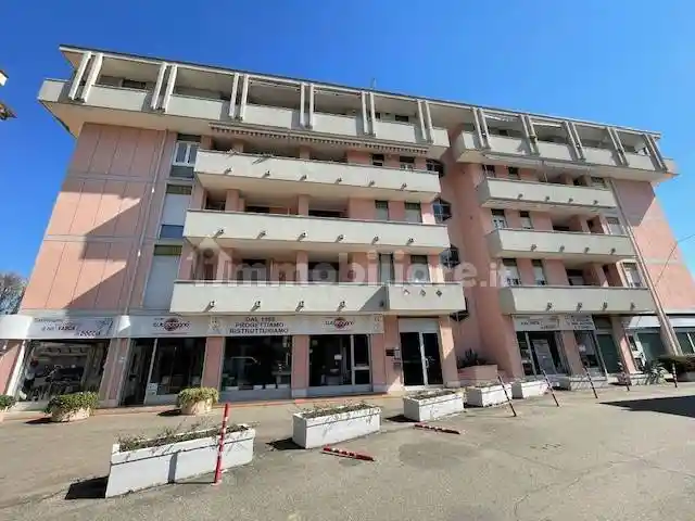 Appartamento in affitto a Barlassina