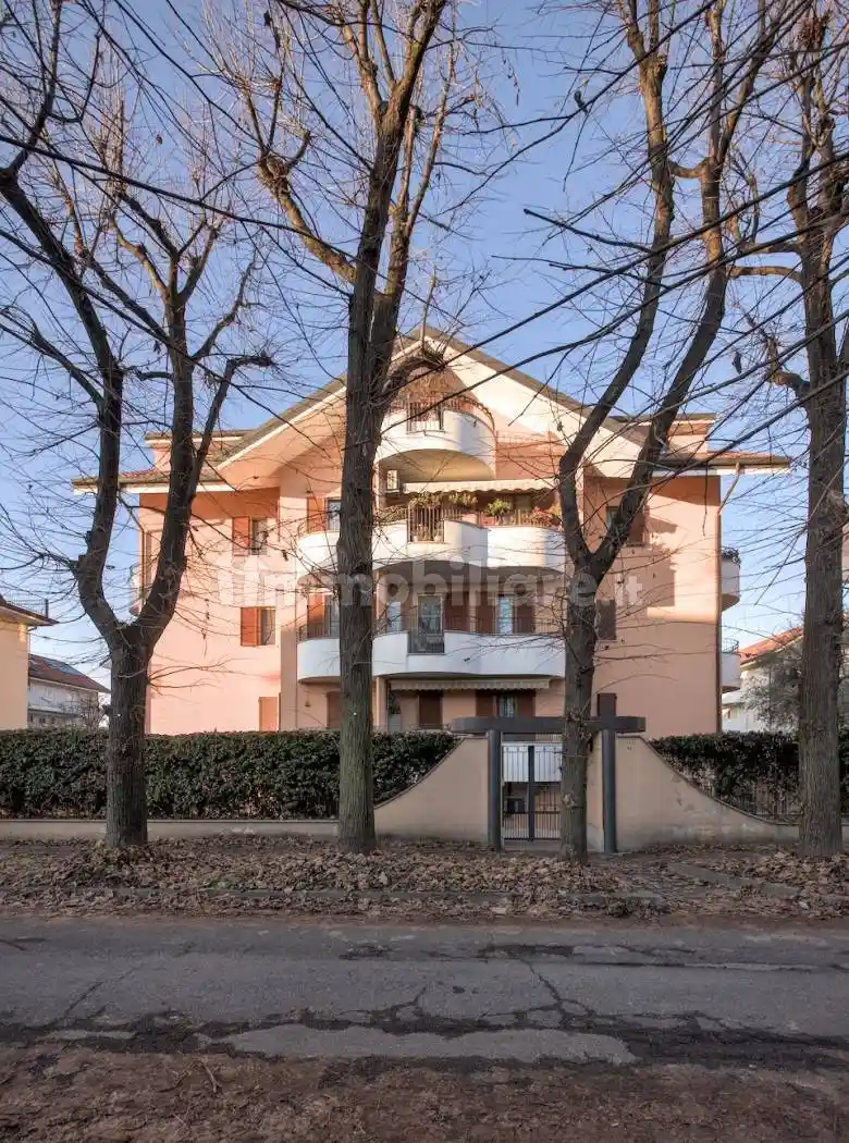 Appartamento in vendita a Bareggio