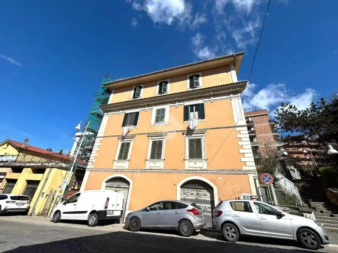 Appartamento in vendita a Subiaco