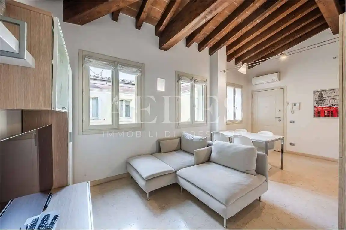 Appartamento in affitto a Modena