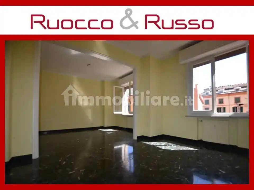 Appartamento in affitto a Genova