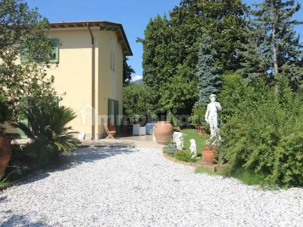 Villa in affitto a Forte dei Marmi