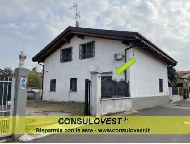 Villa in vendita a Inveruno