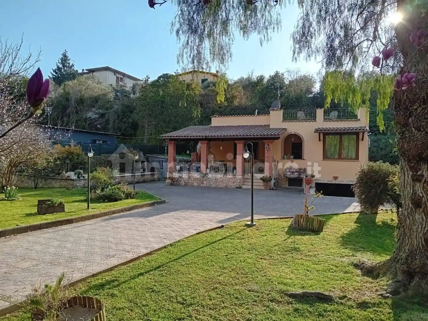 Villa in vendita a Aprilia