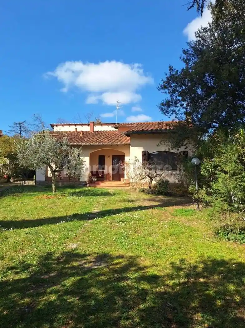 Villa in vendita a San Casciano in Val di Pesa