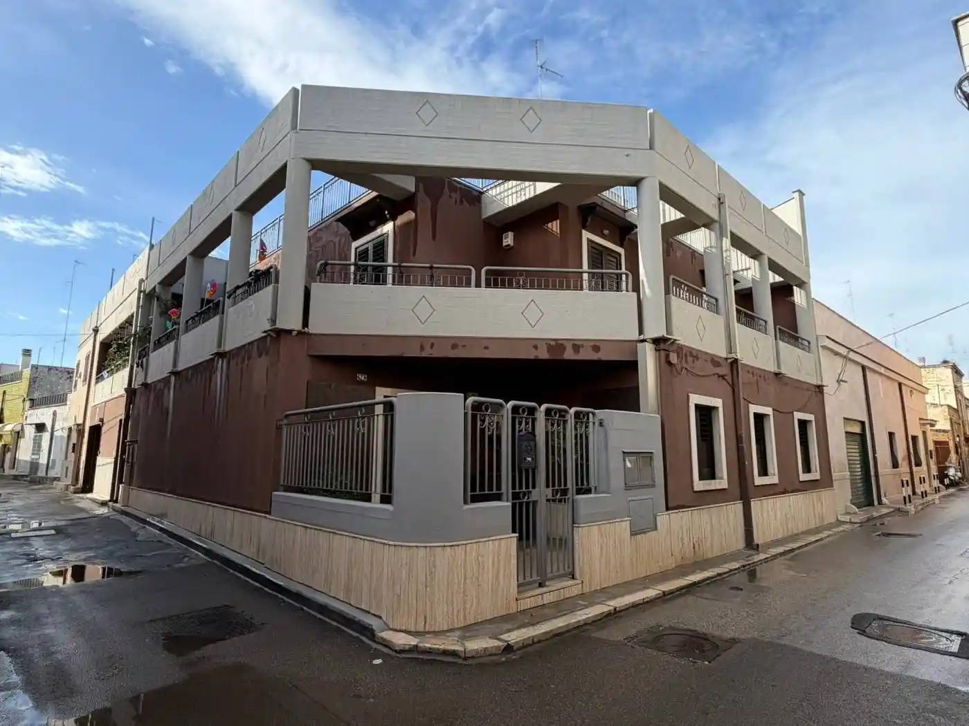 Casa indipendente in vendita a Bari