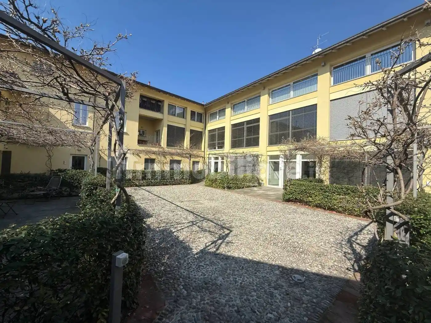 Appartamento in vendita a Montano Lucino