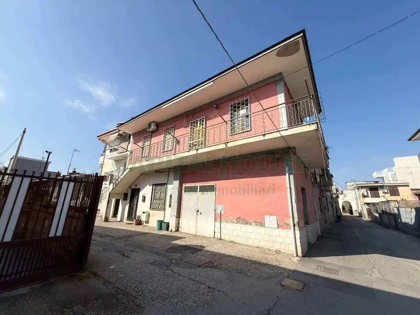 Appartamento in vendita a Castello di Cisterna