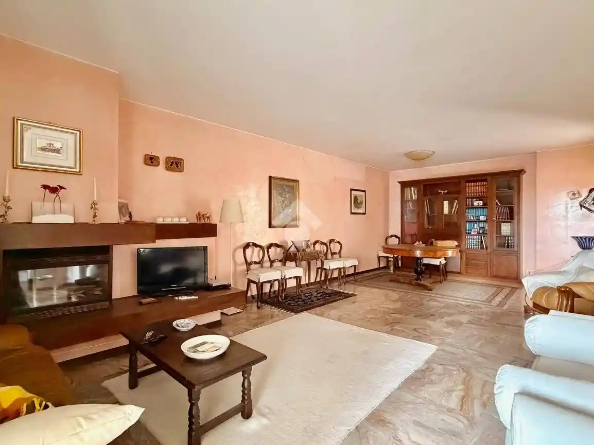 Villa in vendita a Selvazzano Dentro