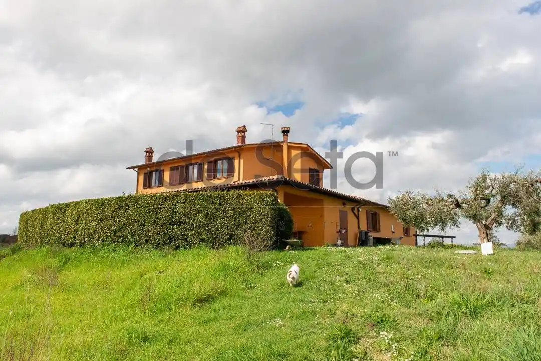 Villa in vendita a Campagnano di Roma