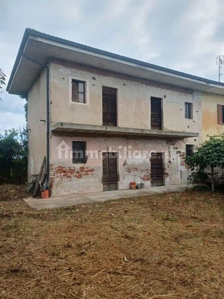 Rustico - Casale in vendita a Vespolate