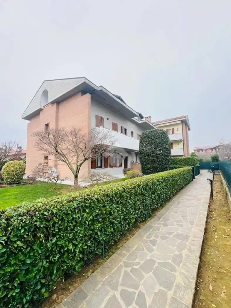 Appartamento in vendita a Caravaggio