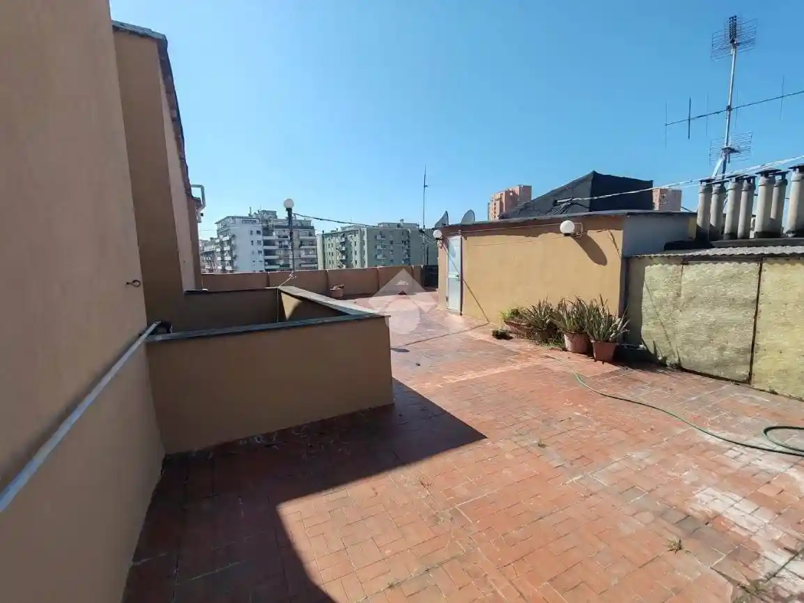 Appartamento in vendita a Genova