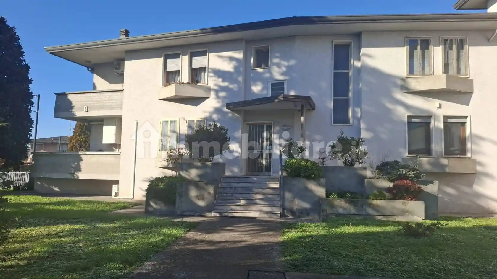 Appartamento in affitto a Tribano