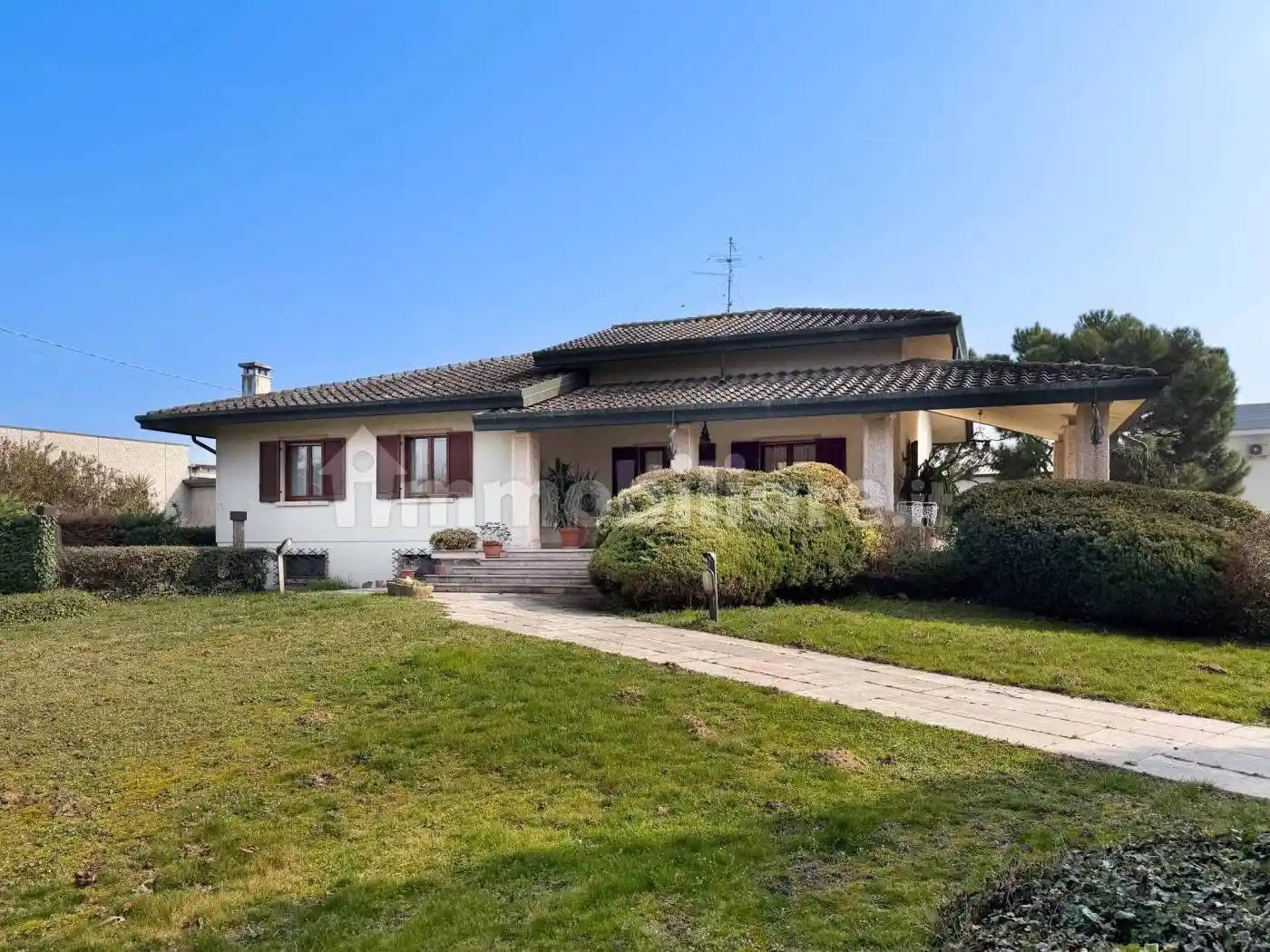 Villa in vendita a Oppeano
