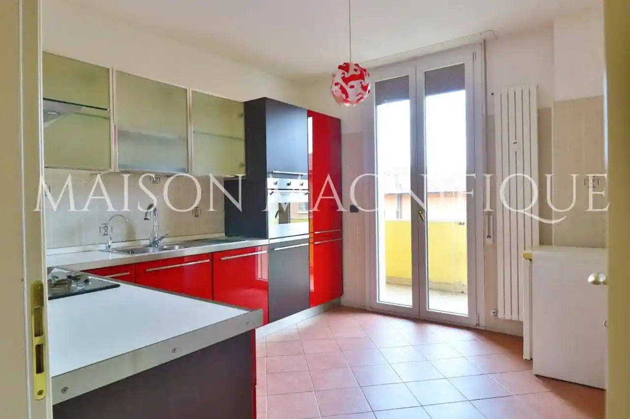 Appartamento in vendita a Bologna