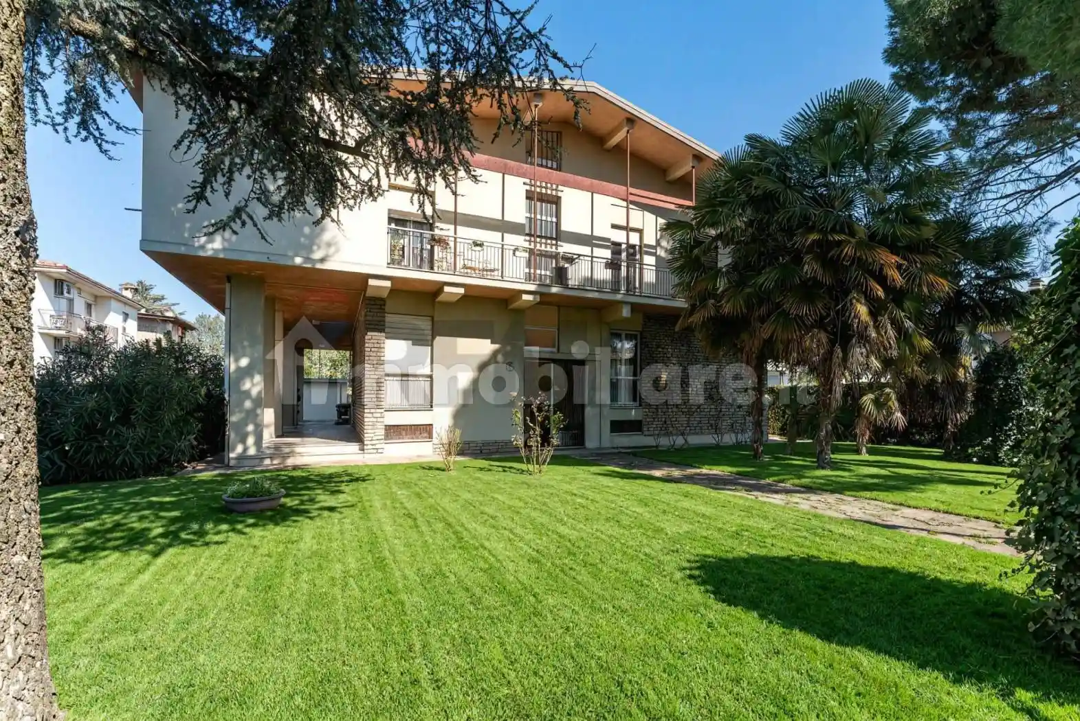 Appartamento in vendita a Scanzorosciate