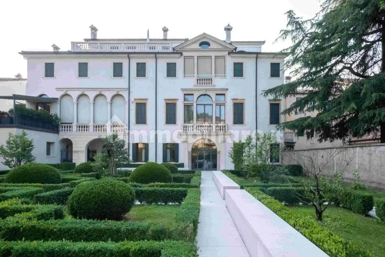 Appartamento in affitto a Padova